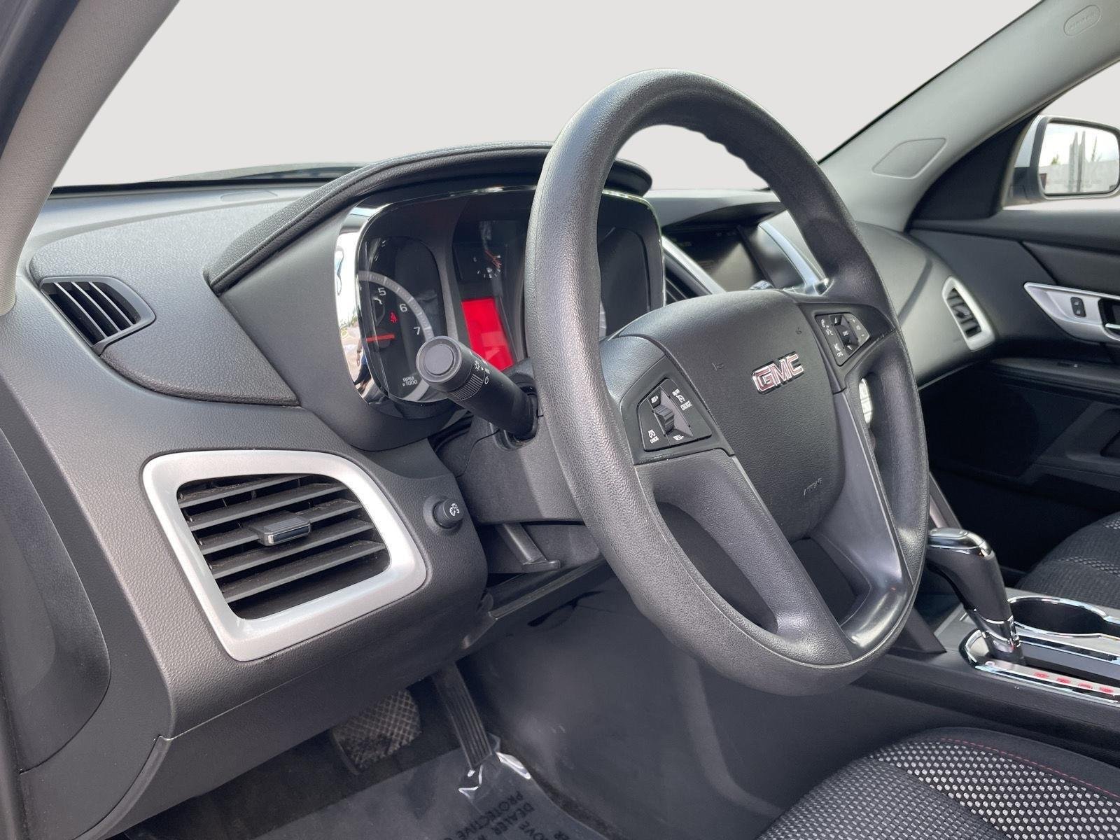 Used 2017 Quicksilver Metallic GMC SLE image 26