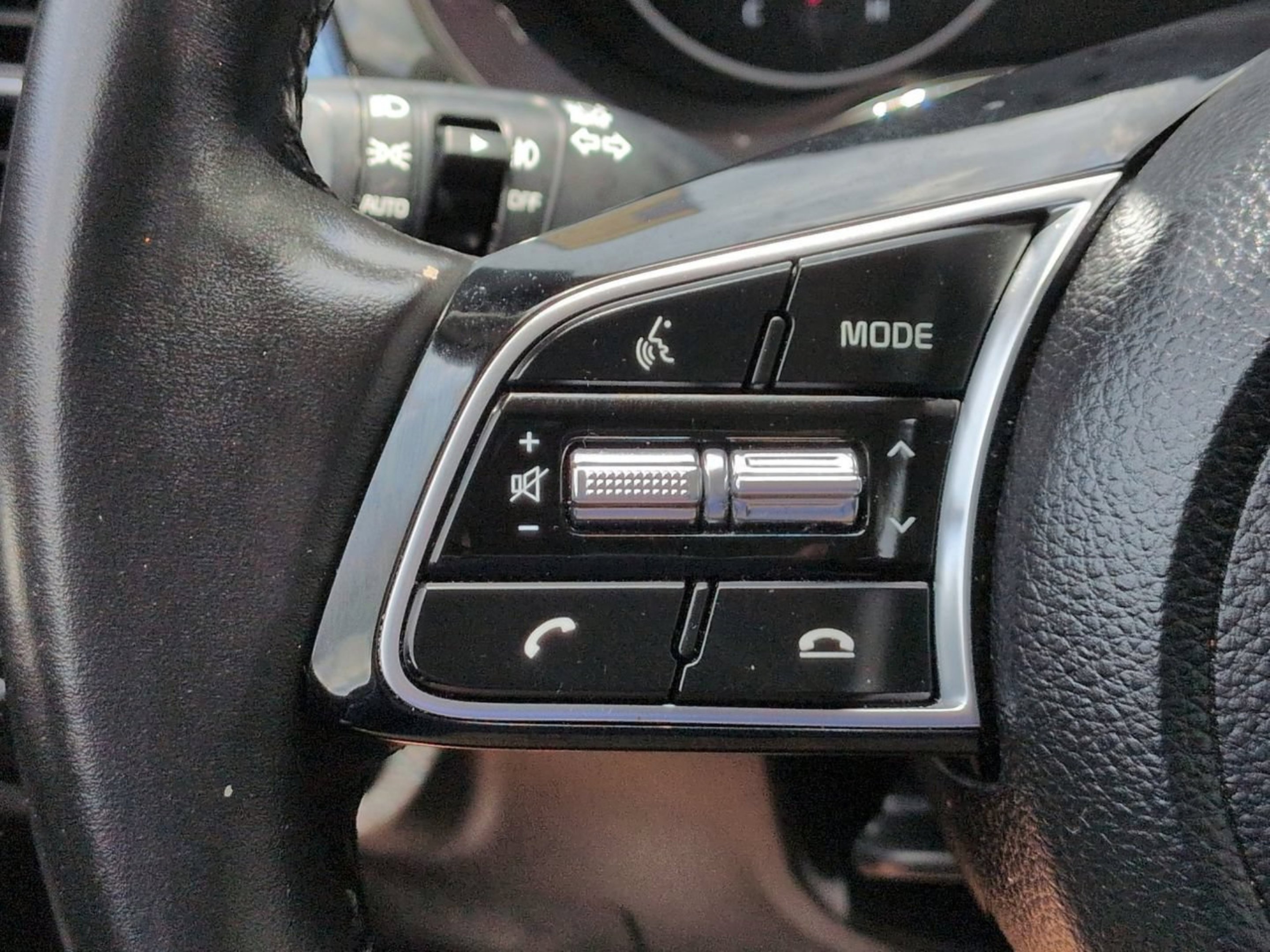 Certified Used 2023 Neptune Blue Kia S image 27