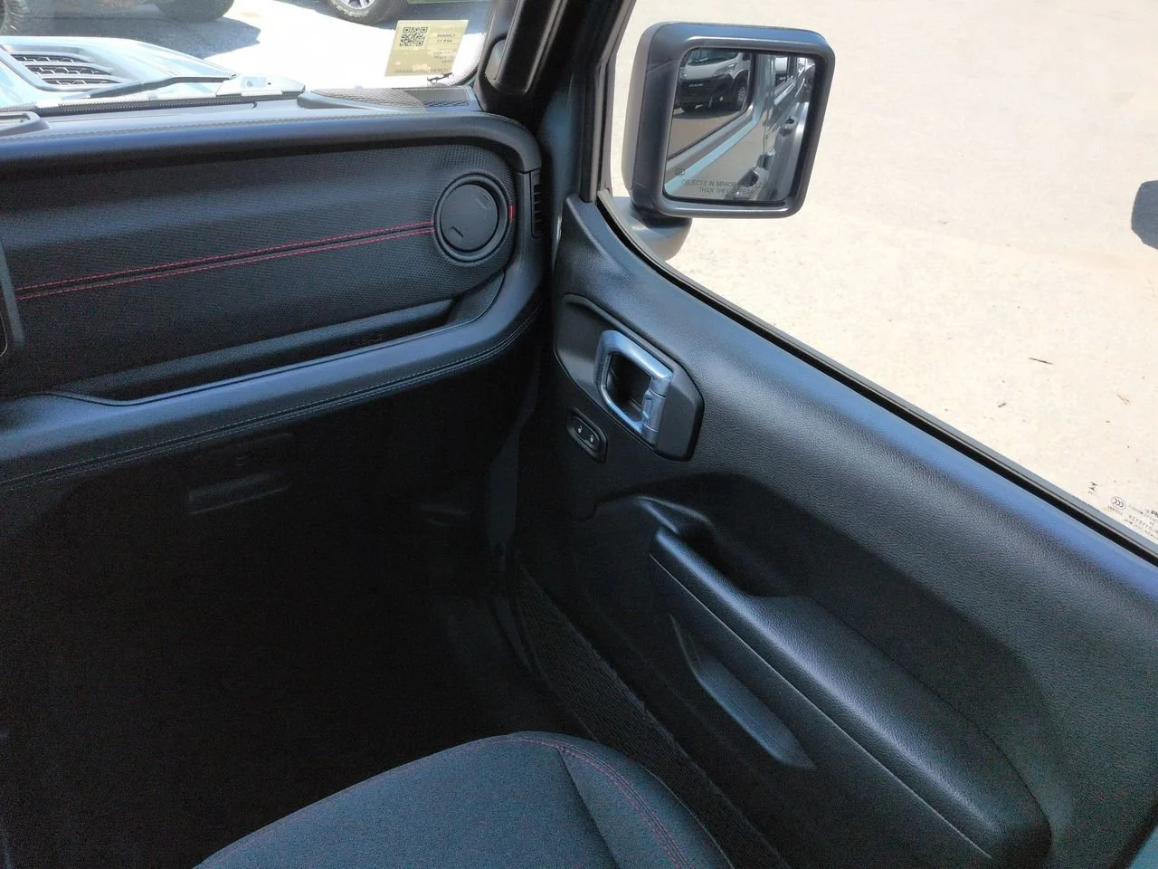Used 2024 Anvil Clear Coat Jeep Rubicon image 17