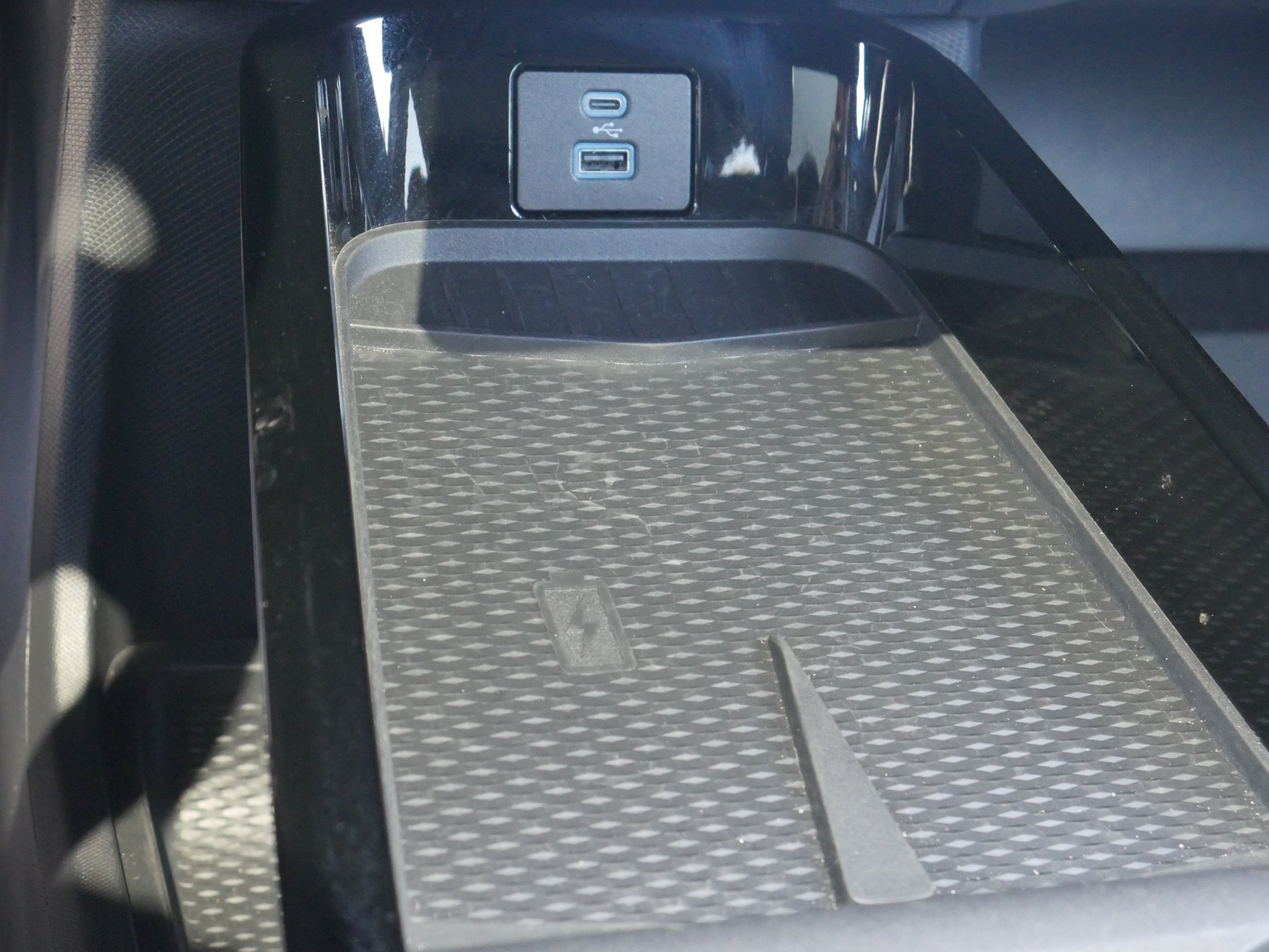 Certified Used 2023 Star White Metallic Tri-Coat Ford GT image 18