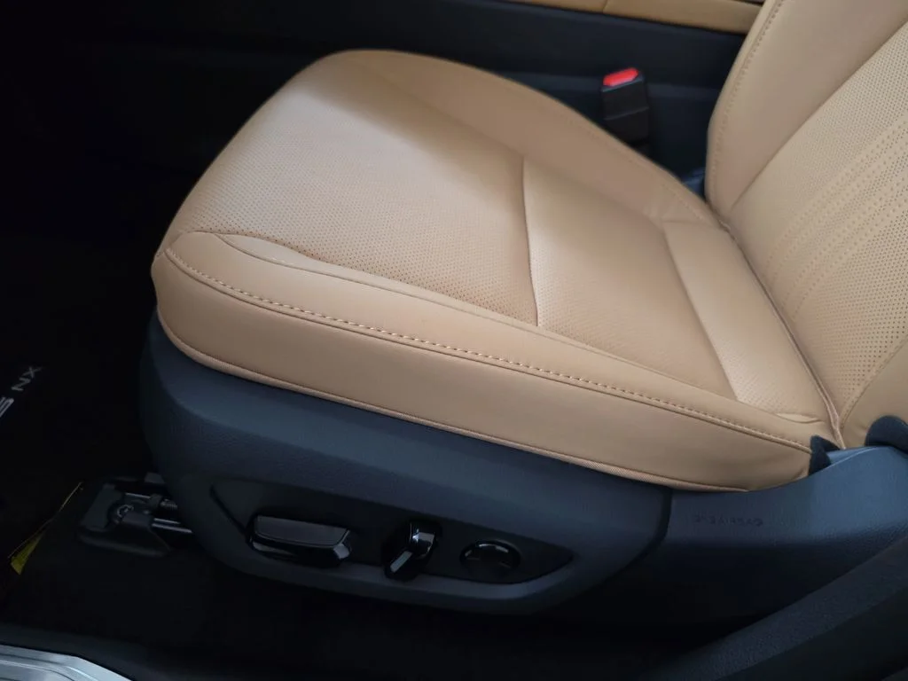 New 2026 Nori Green Pearl Lexus PREMIUM image 27