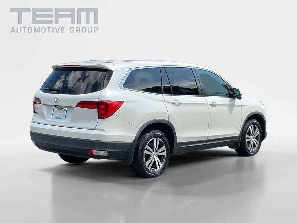 Used 2017 White Honda EX-L image 7