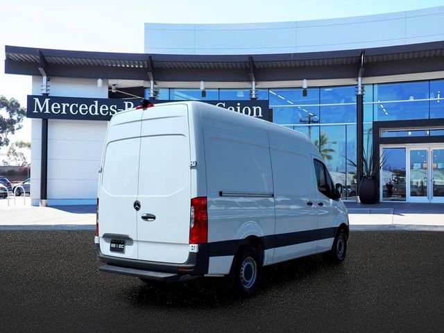 New 2026 White Mercedes-Benz  image 3