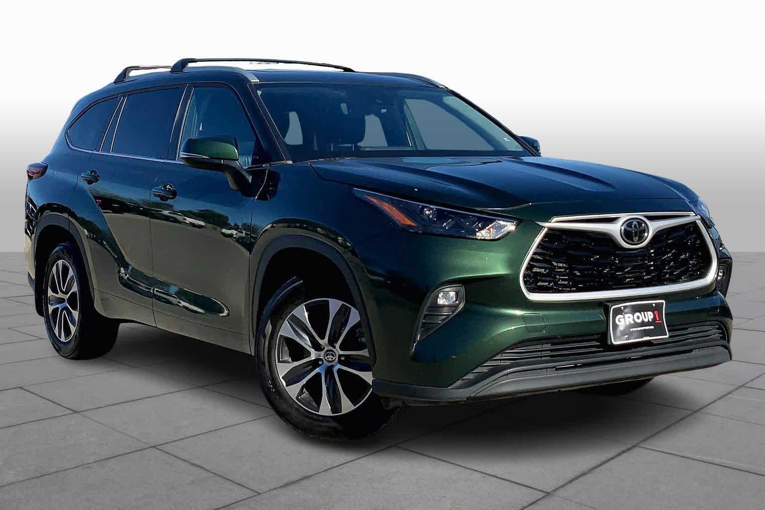 Used 2023 Cypress Toyota XLE image 3