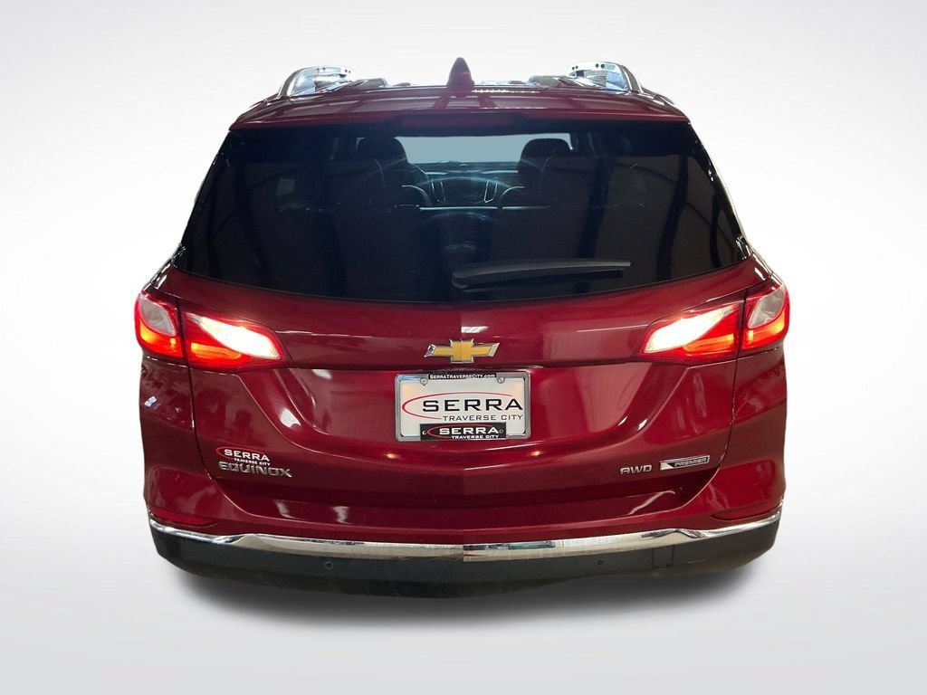 Used 2018 CAJUN RED TINTCOAT Chevrolet Premier image 4