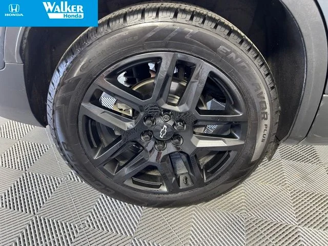 Used 2019 Graphite Metallic Chevrolet Base image 42