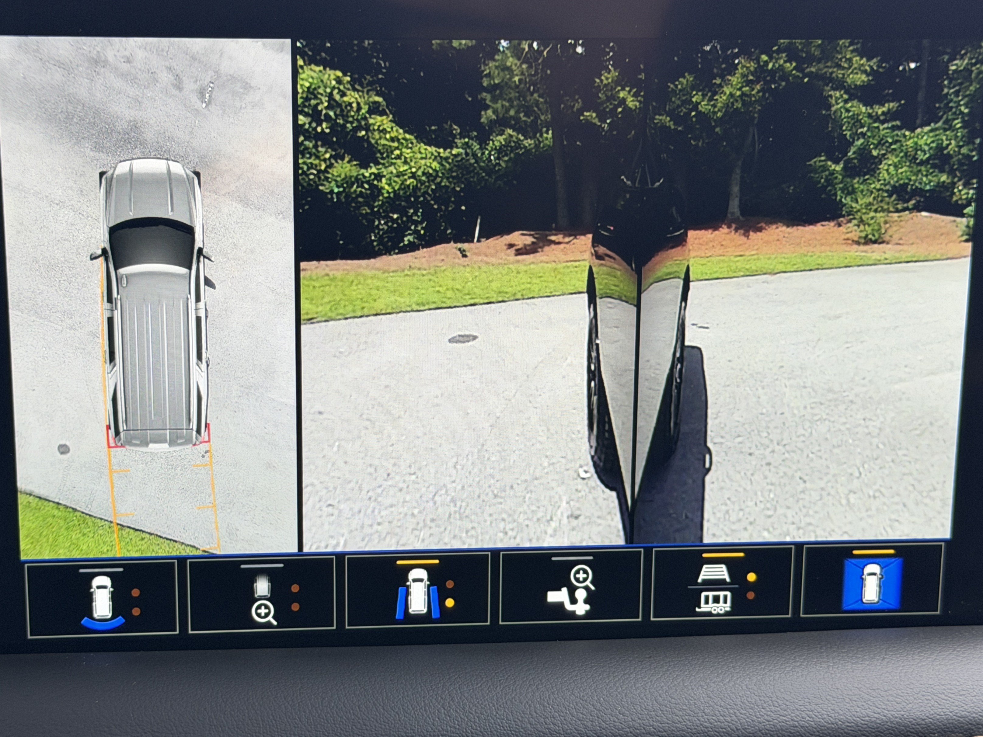 Used 2024 Onyx Black GMC AT4 image 32