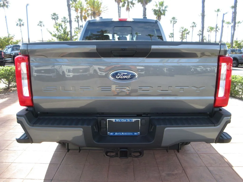 New 2026 Carbonized Gray Metallic Ford XL image 3