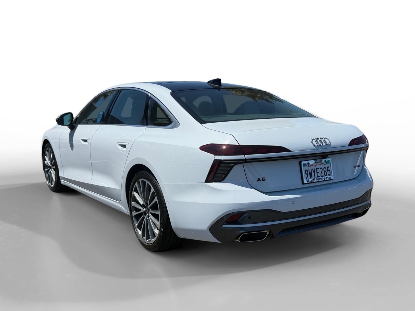 Used 2026 Glacier White Audi Prestige image 3