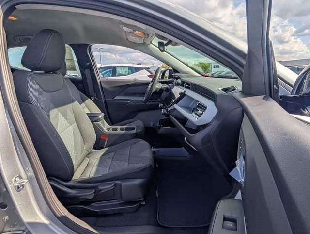 New 2027 Sterling Grey Metallic Chevrolet LT image 7