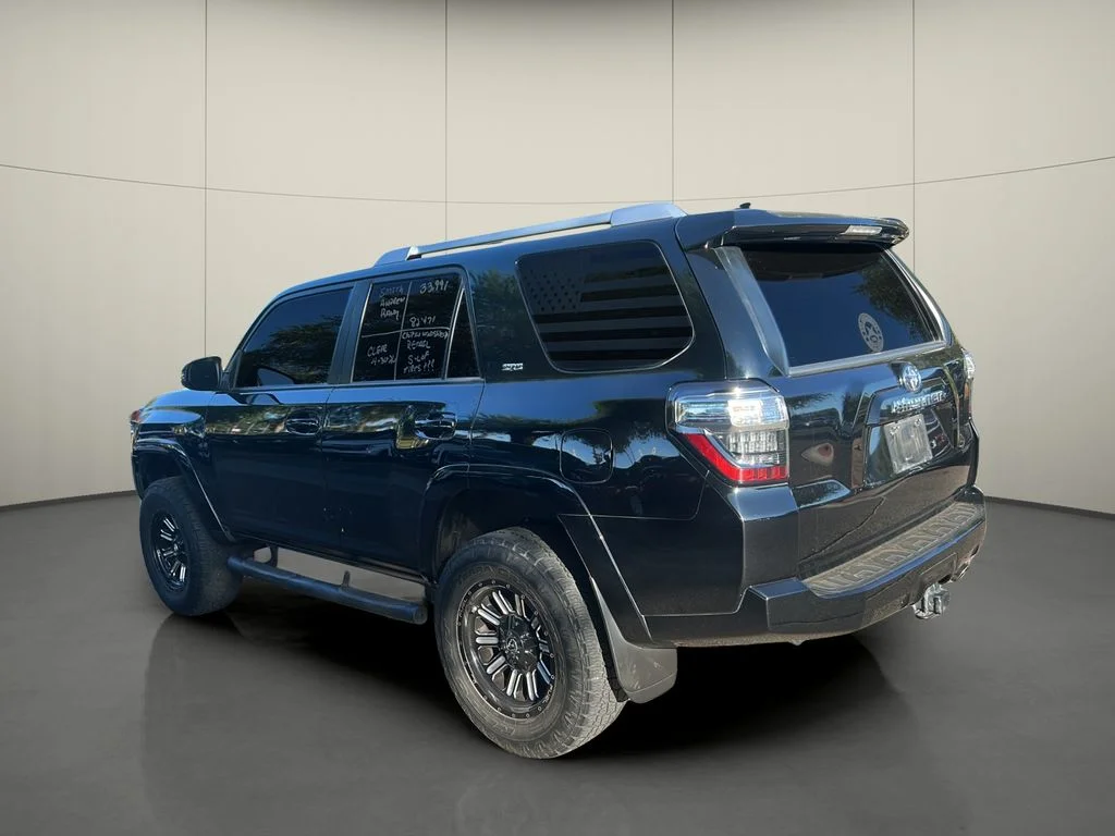 Used 2018 Black Toyota SR5 Premium image 5