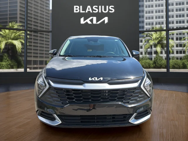 Used 2023 Black Kia LX image 8