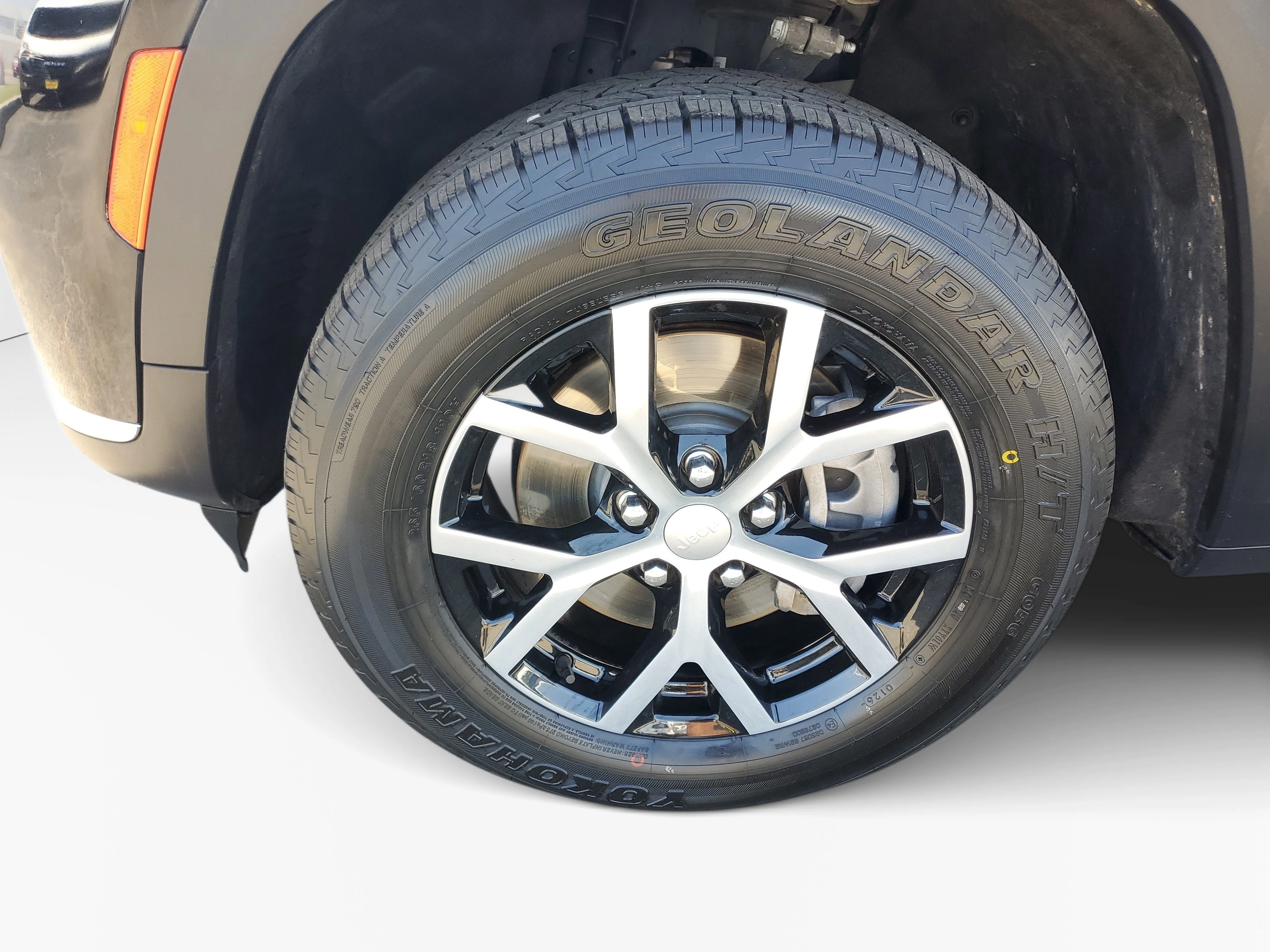 Used 2023 Black Jeep Limited image 8
