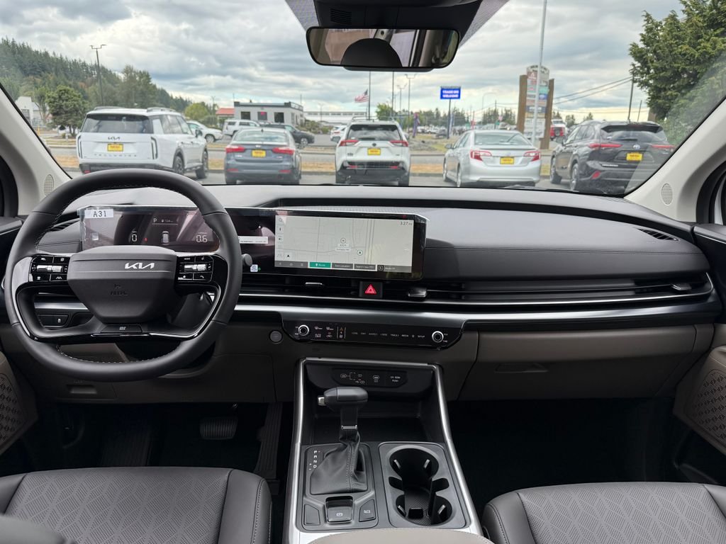 New 2027 Snow White Pearl Kia LXS image 20