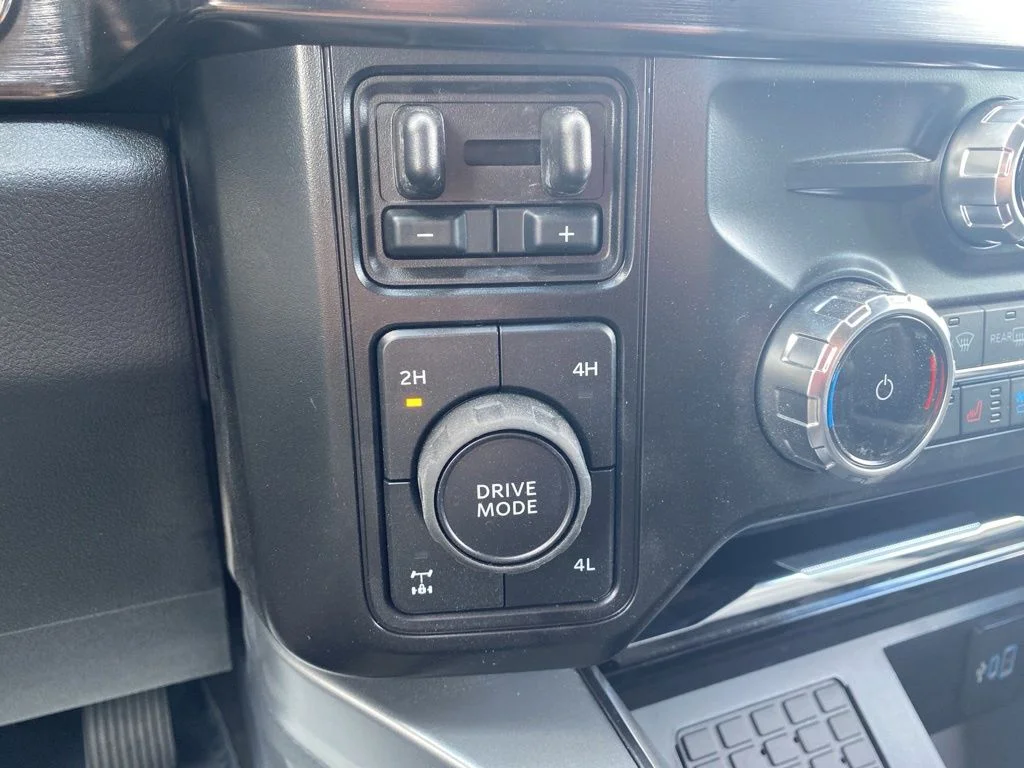 New 2026 Carbonized Gray Metallic Ford F-250® Lariat® image 26