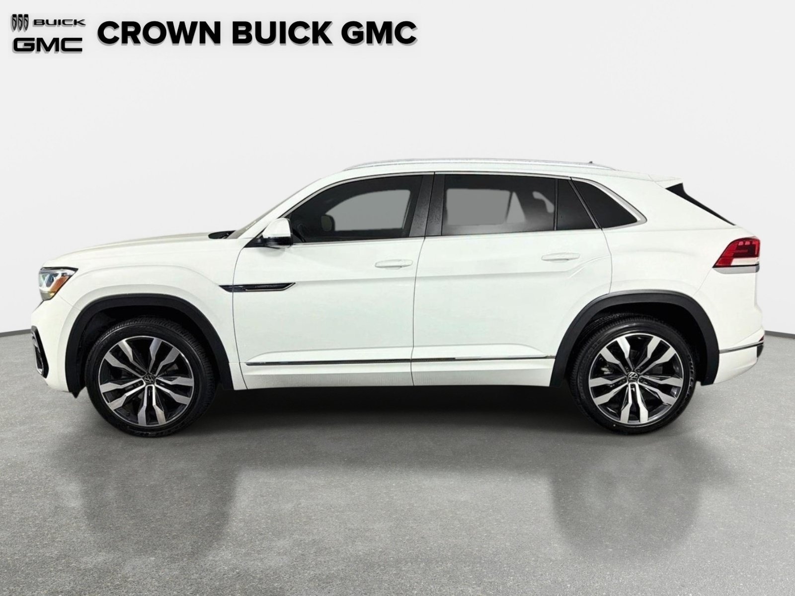 Used 2020 Pure White Volkswagen 3.6L V6 SEL R-Line image 8