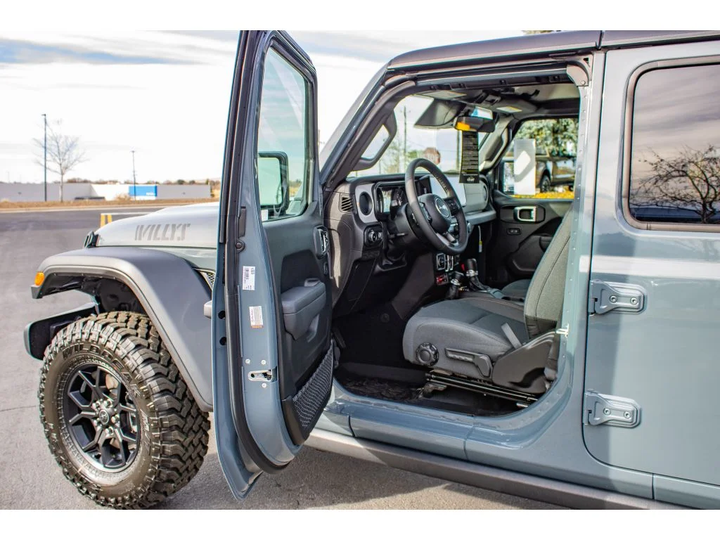 2026 Jeep Wrangler 4-Door Willys - Photo 14