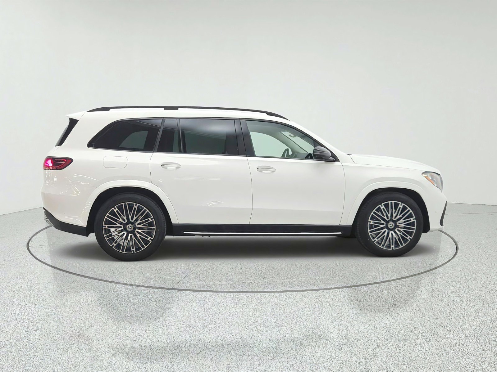 New 2027 Polar White Mercedes-Benz GLS 450 4MATIC® SUV image 4