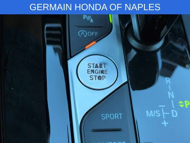 Used 2022 Dark Graphite BMW xDrive30i image 32