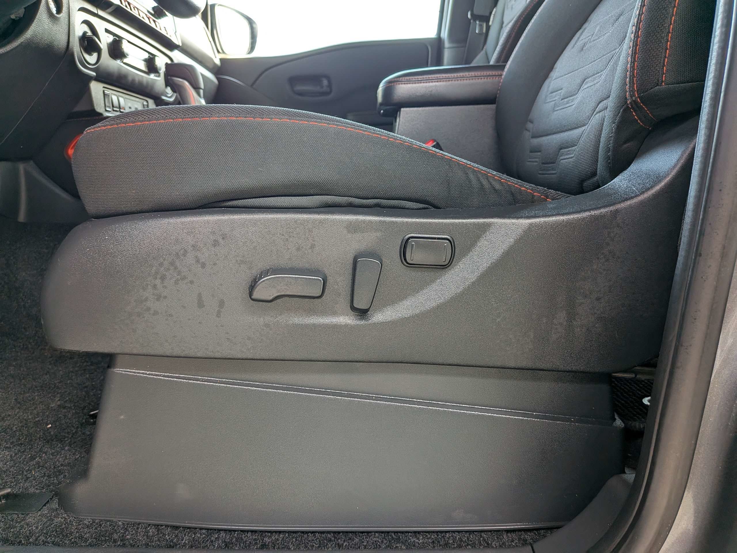 Used 2026 Gray Nissan PRO-4X image 16