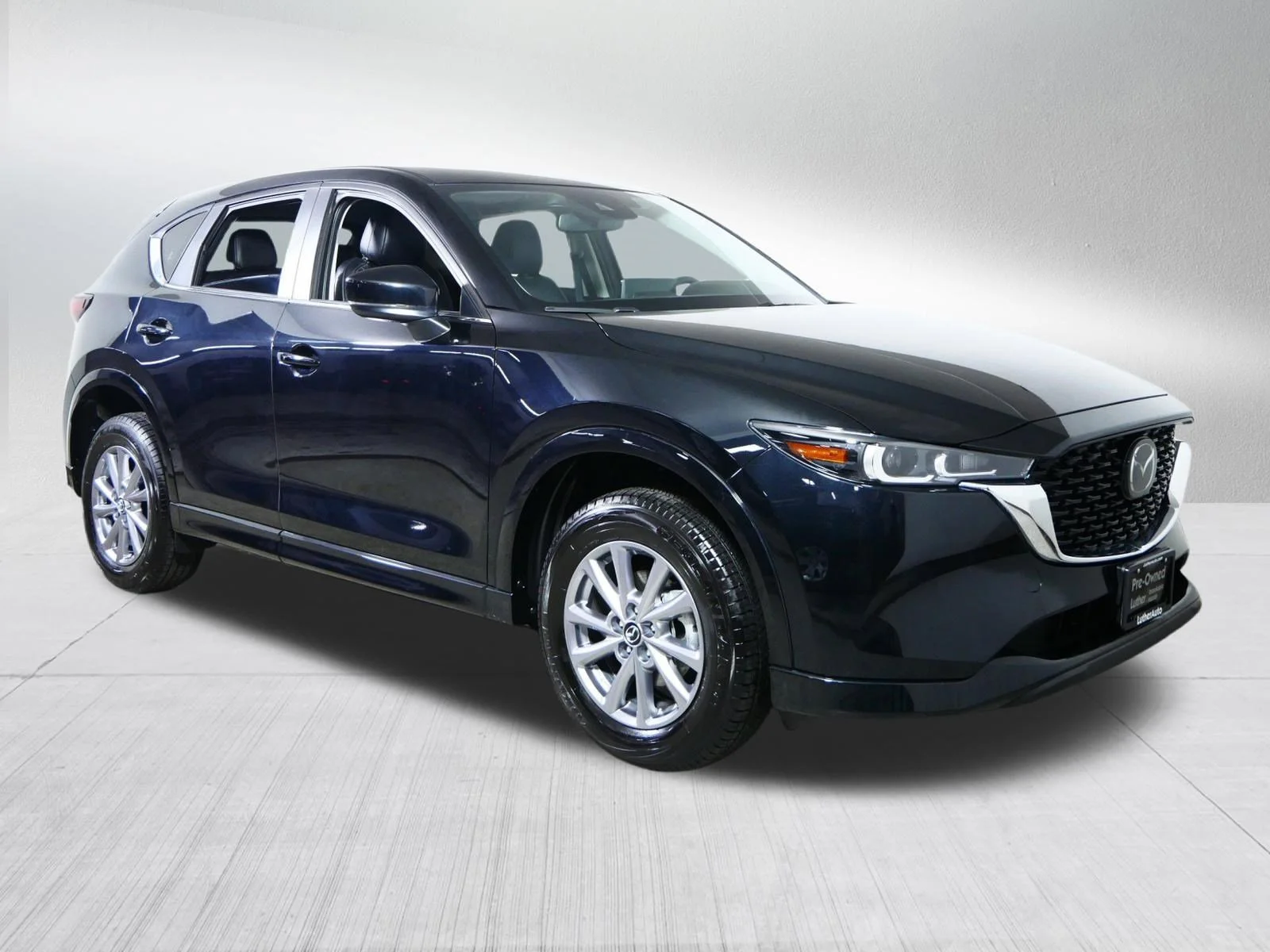 2025 Mazda CX-5 S Preferred package Auto AWD's photo