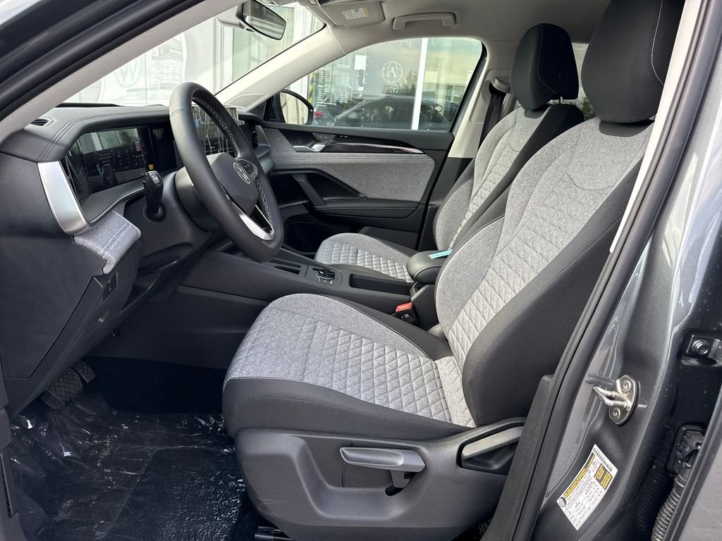 New 2026 Platinum Gray Metallic Volkswagen 2.0T S image 17