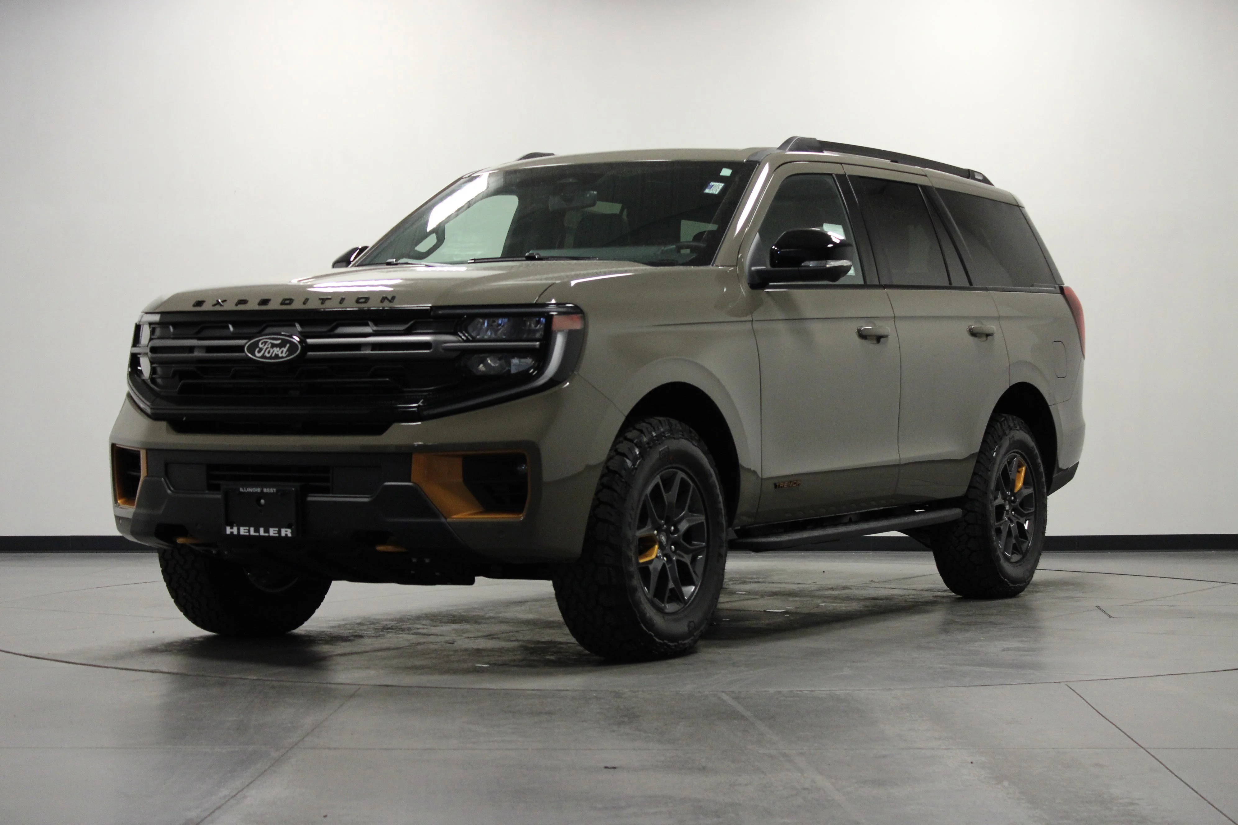 New 2026 Marsh Gray Ford Tremor® image 8