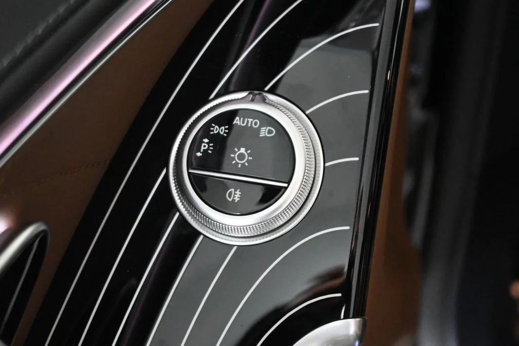 Certified Used 2026 Green Mercedes-Benz S 580 image 26