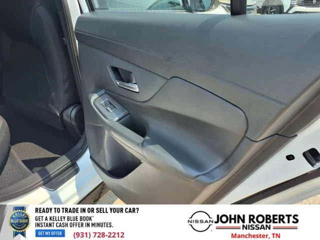 New 2026 Aspen White TriCoat / Super Black Two-tone Nissan SR image 18