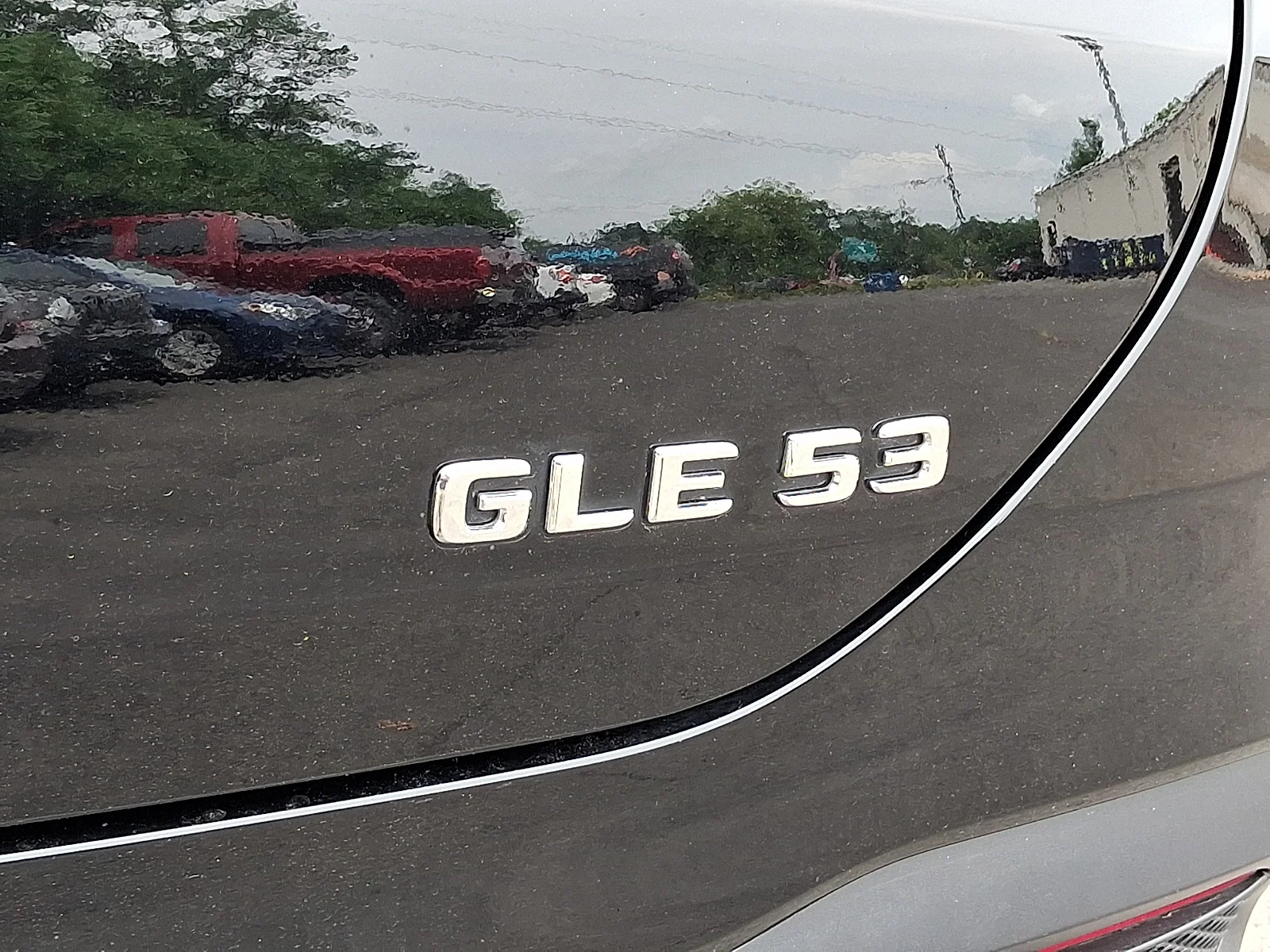 Used 2025 Black - 040 Mercedes-Benz 4MATIC®+ image 29