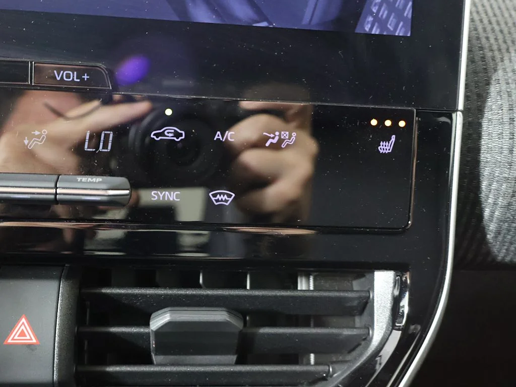 Used 2023 Silver Toyota XLE image 48