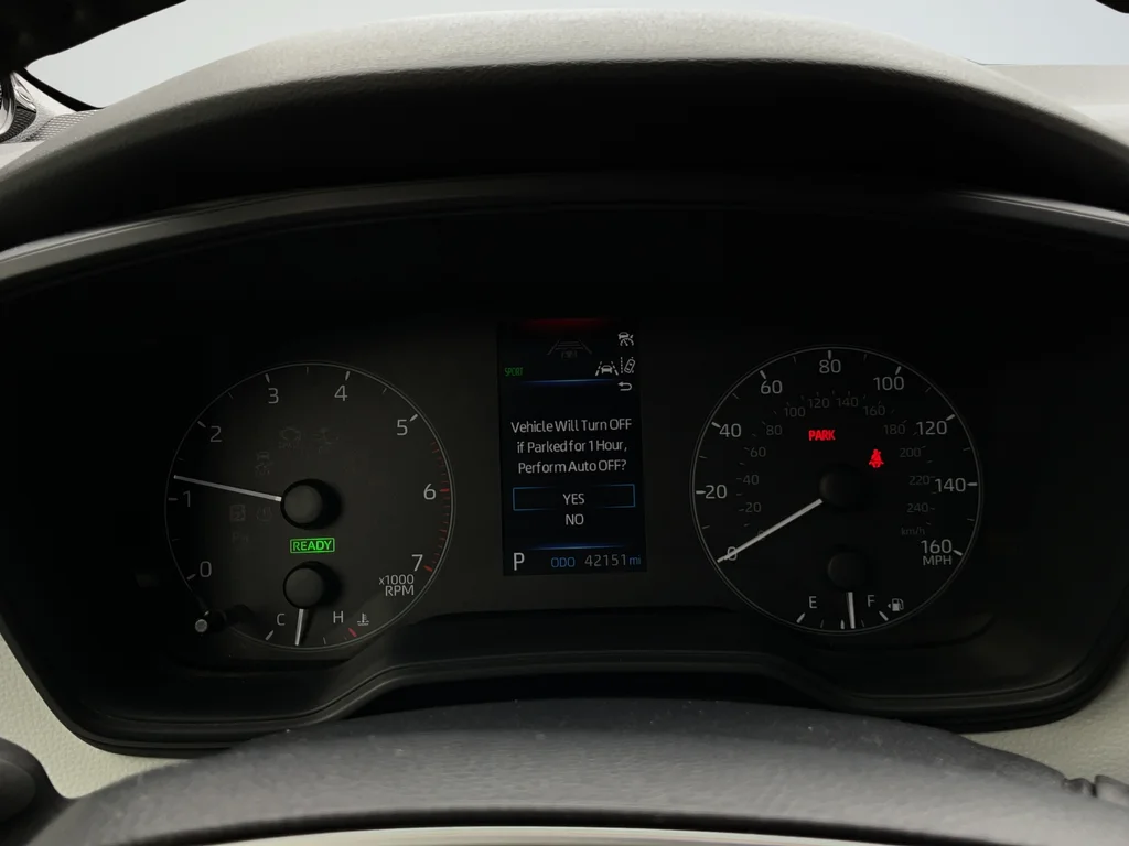 Used 2023  Toyota SE image 22