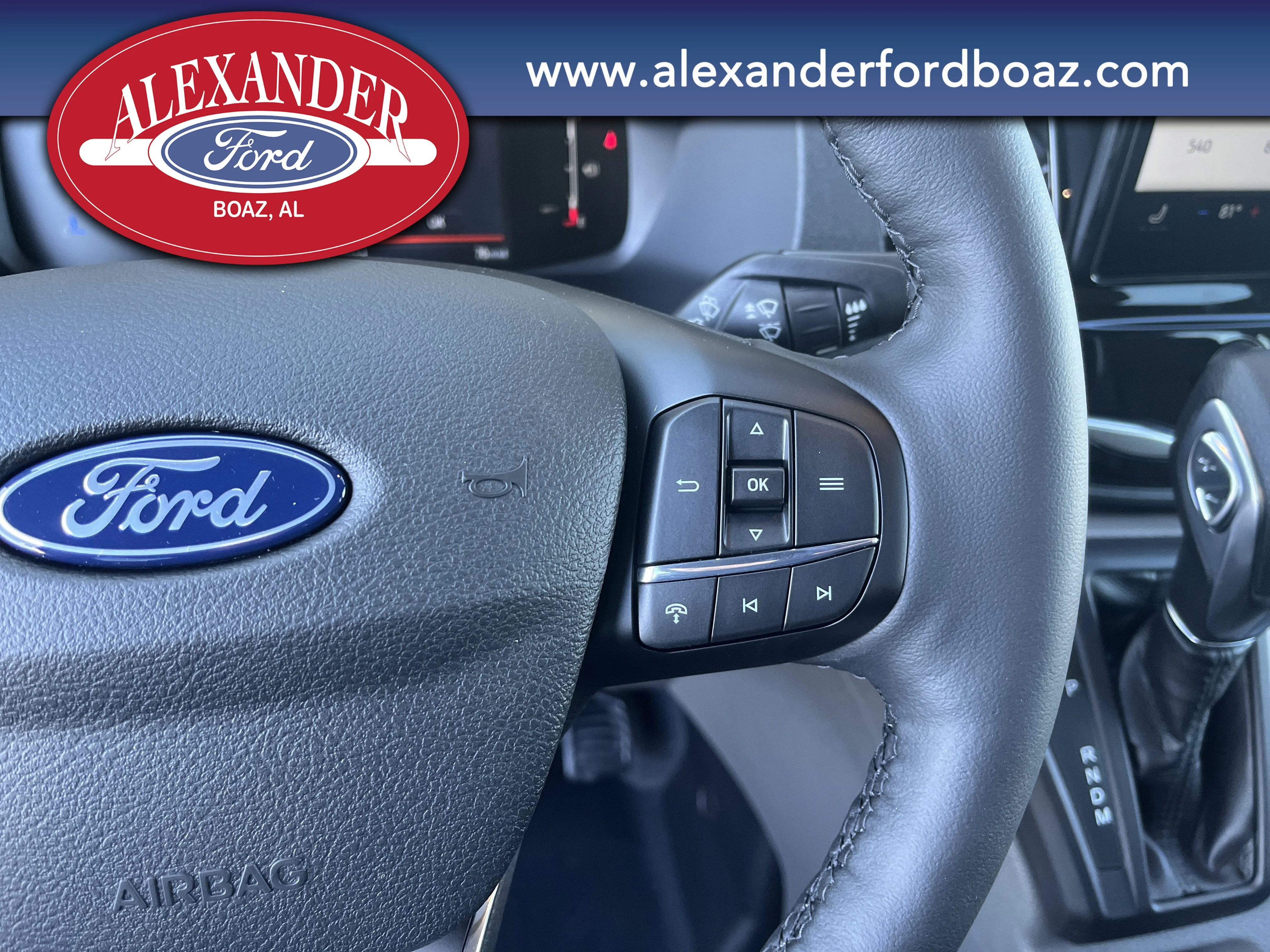 New 2026 Oxford White Ford Passenger Van XLT image 24