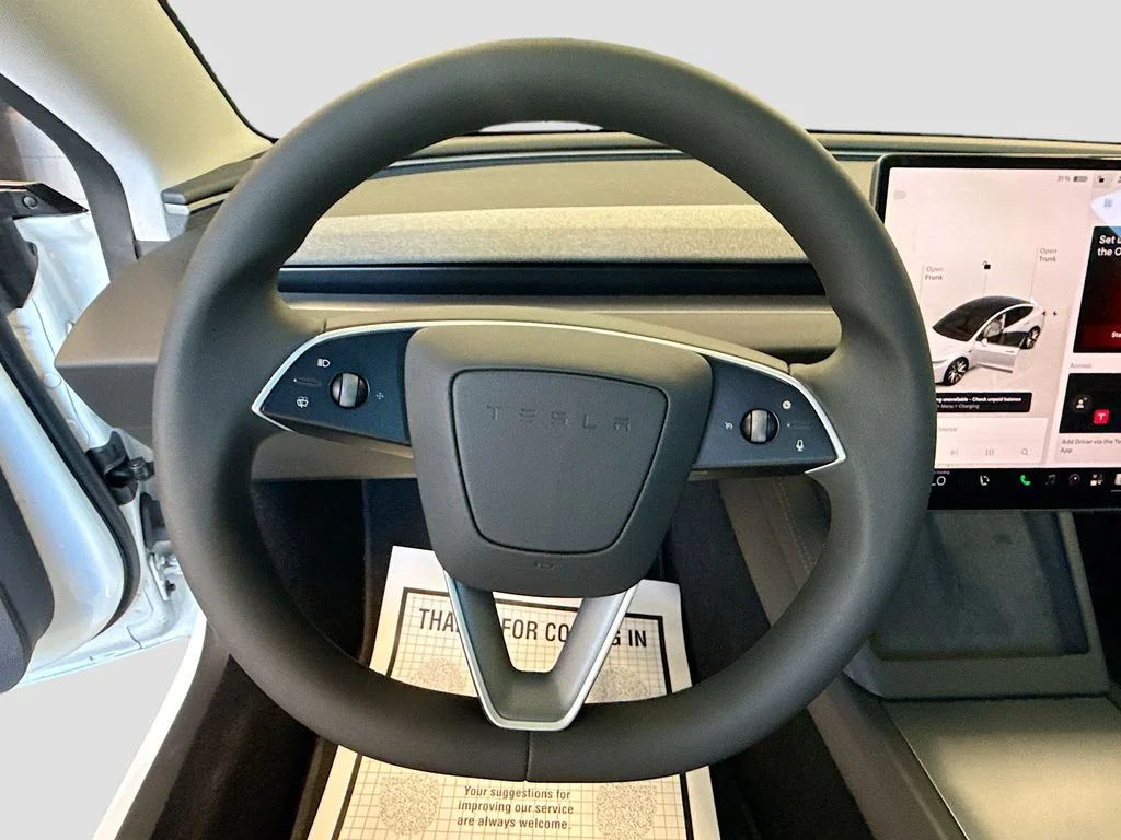 Used 2025  Tesla Standard image 11