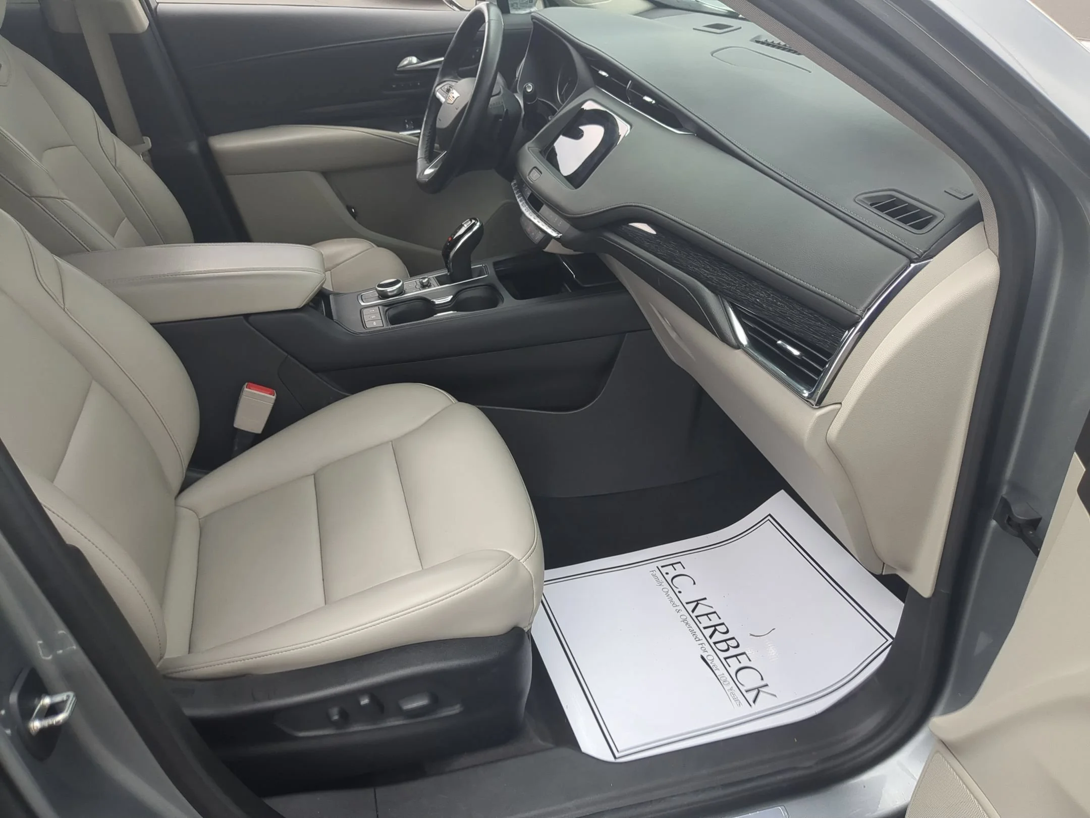 2023 Cadillac XT4 Premium Luxury - Photo 27