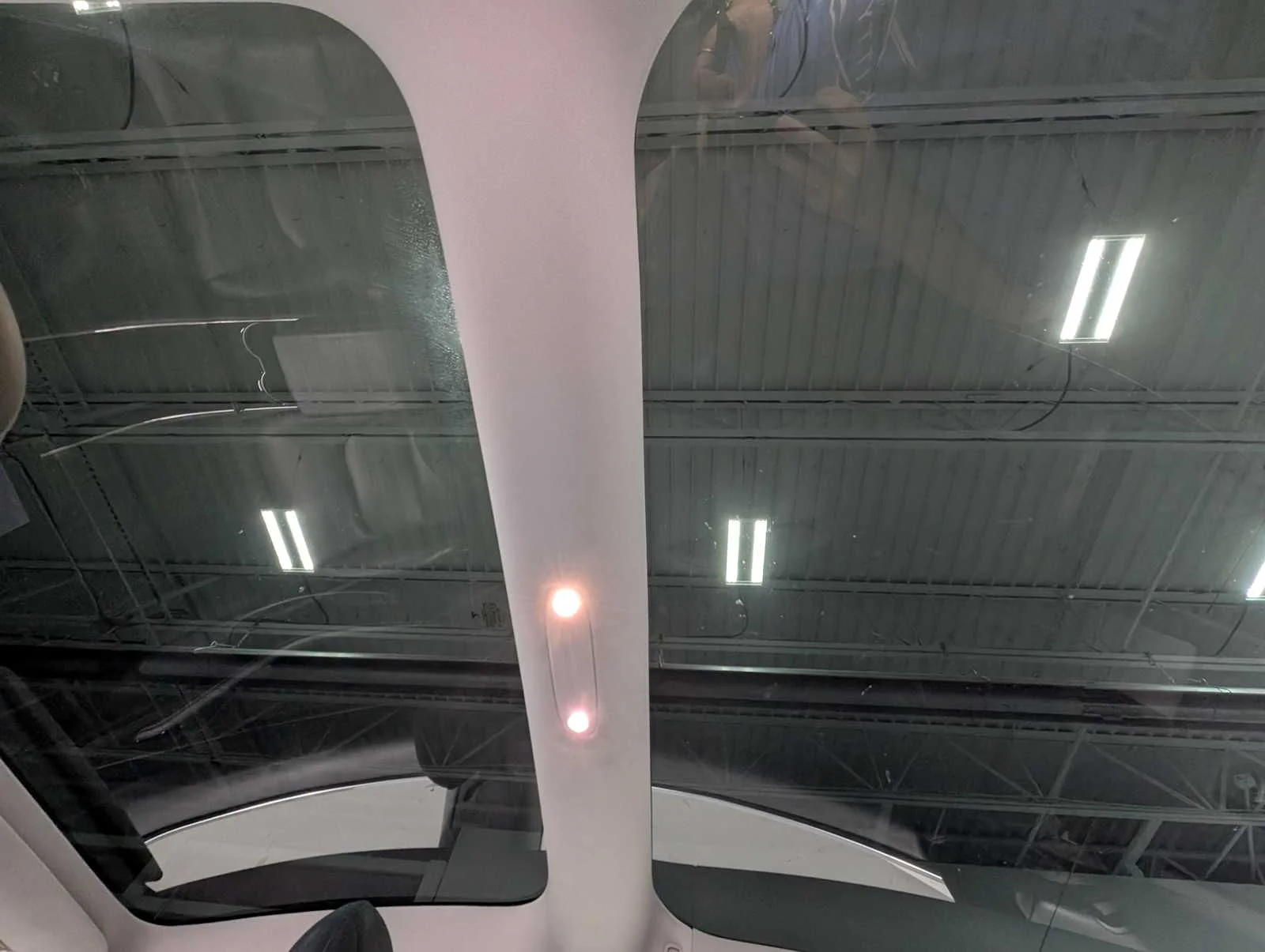 Used 2020 Pearl White Multi-Coat Tesla Standard Range Plus image 18