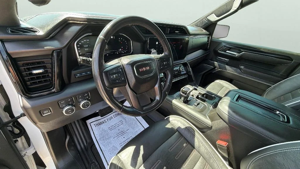 Certified Used 2022 Summit White GMC AT4X image 18