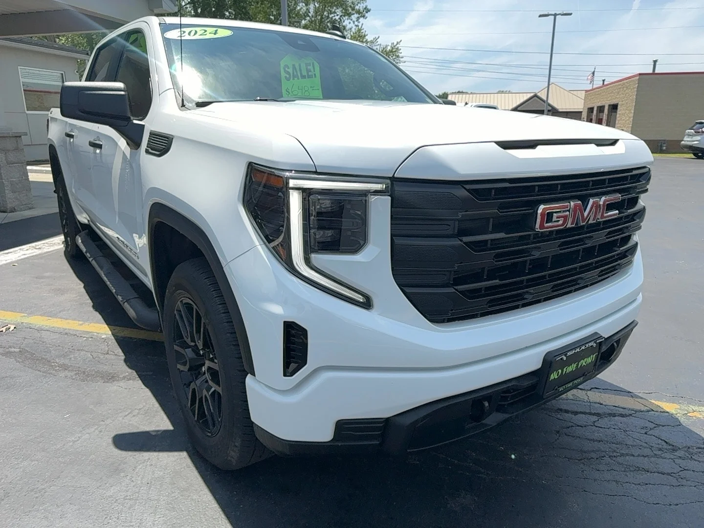 Used 2024 White GMC Pro image 8