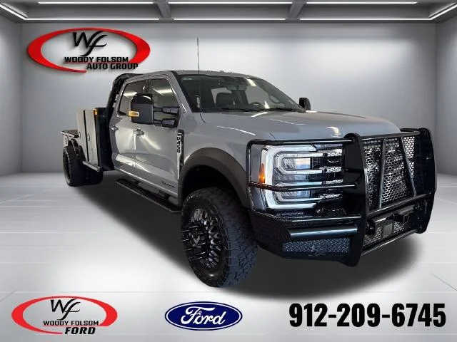 New 2026 Glacier Gray Metallic Tri-Coat Ford F-450® LARIAT® image 18