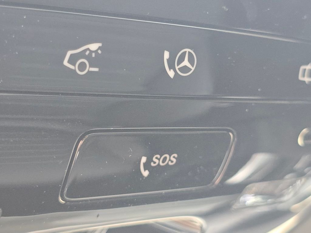 New 2026 Black Mercedes-Benz GLC 300 image 8