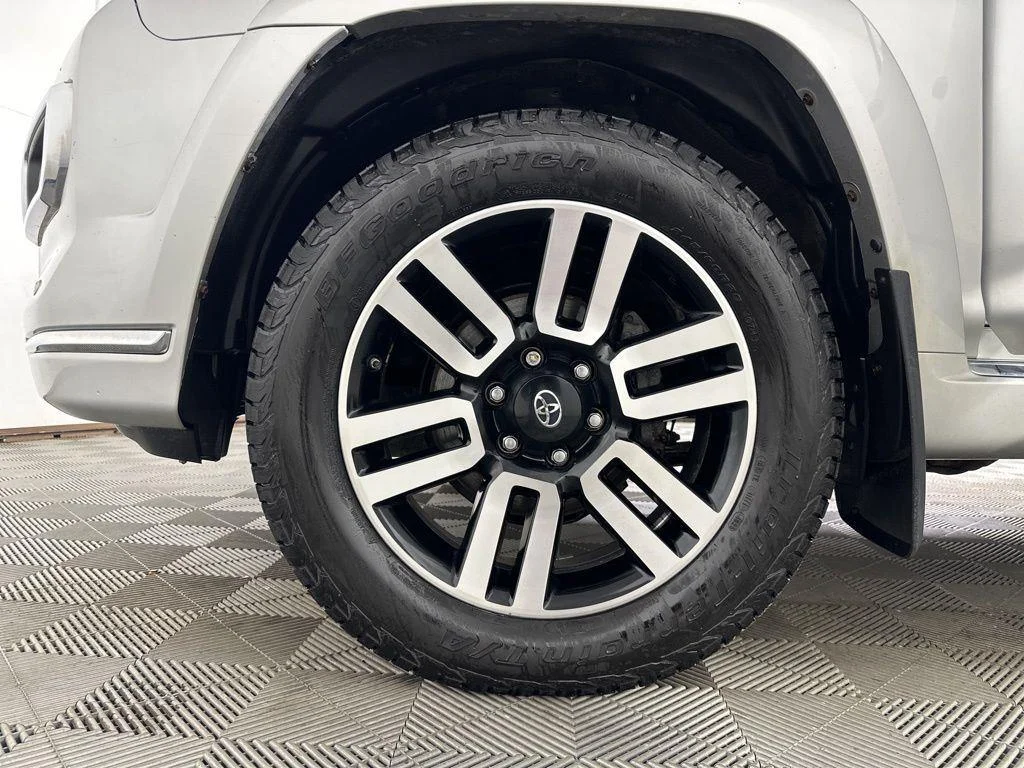 Used 2019 Classic Silver Metallic Toyota Limited image 10