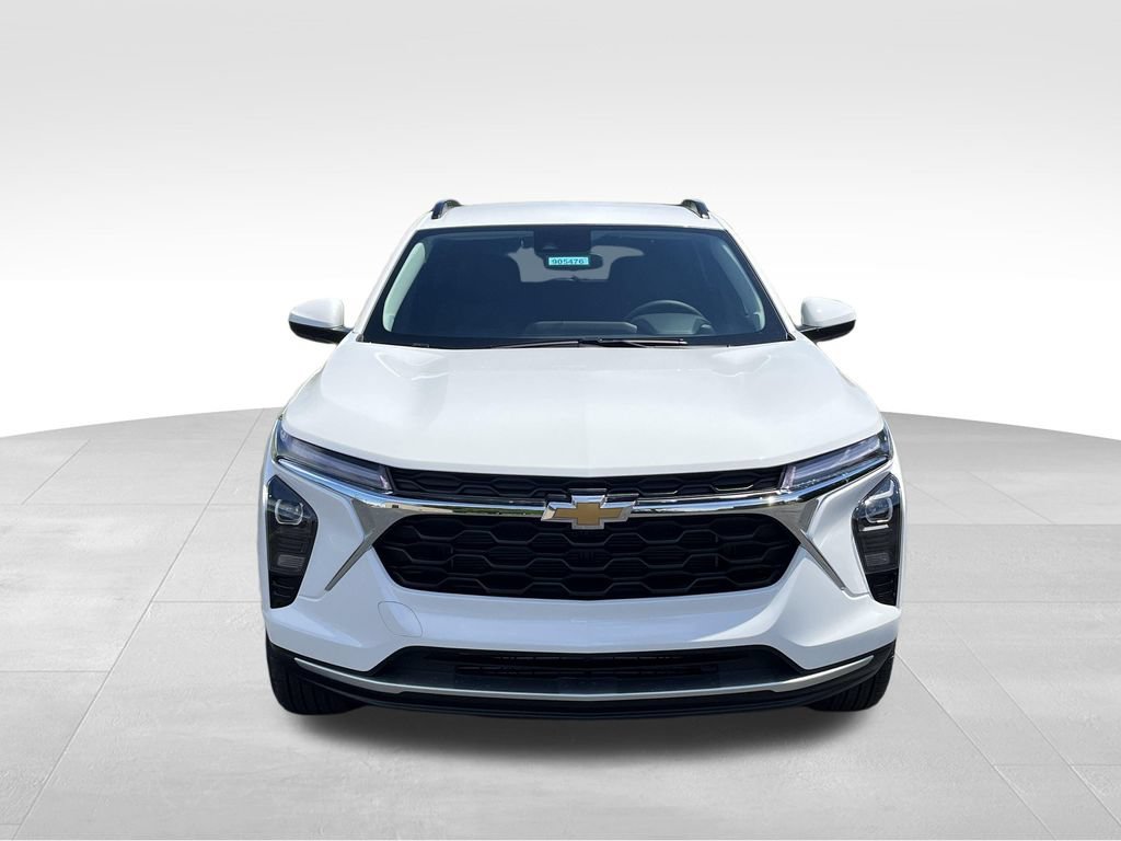 2026 Chevrolet Trax LT - Photo 6