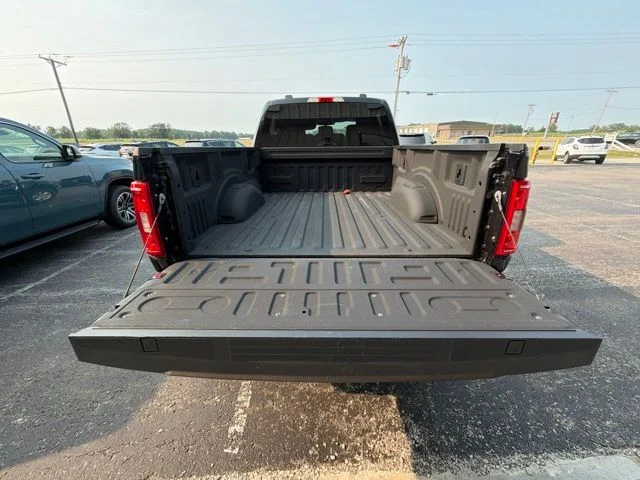 Used 2023 Black Metallic Ford XLT image 36