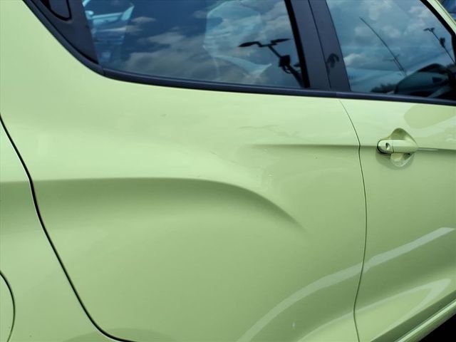 Used 2018 Gold Chevrolet LS image 21