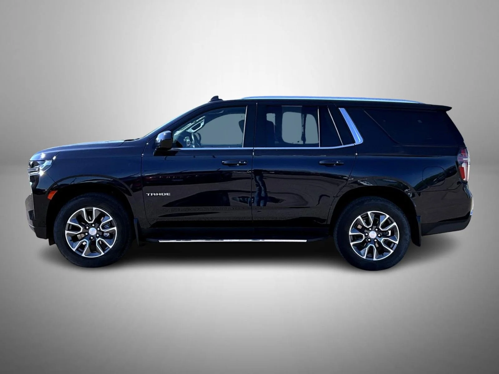 Used 2021 Blue Chevrolet LS image 8