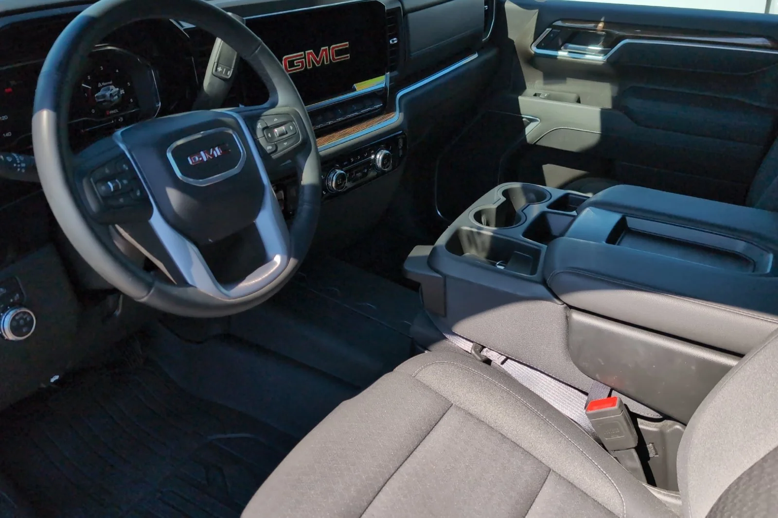 New 2025 Onyx Black GMC Elevation image 10