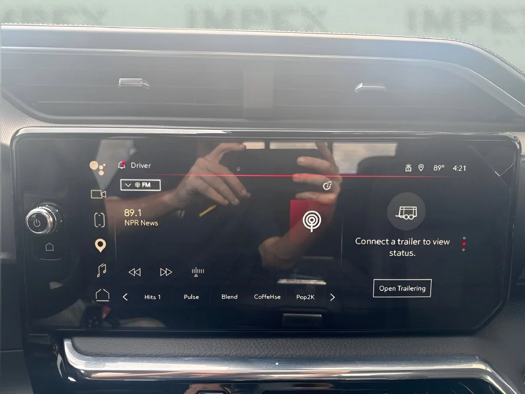 Used 2025 Onyx Black GMC Denali image 20