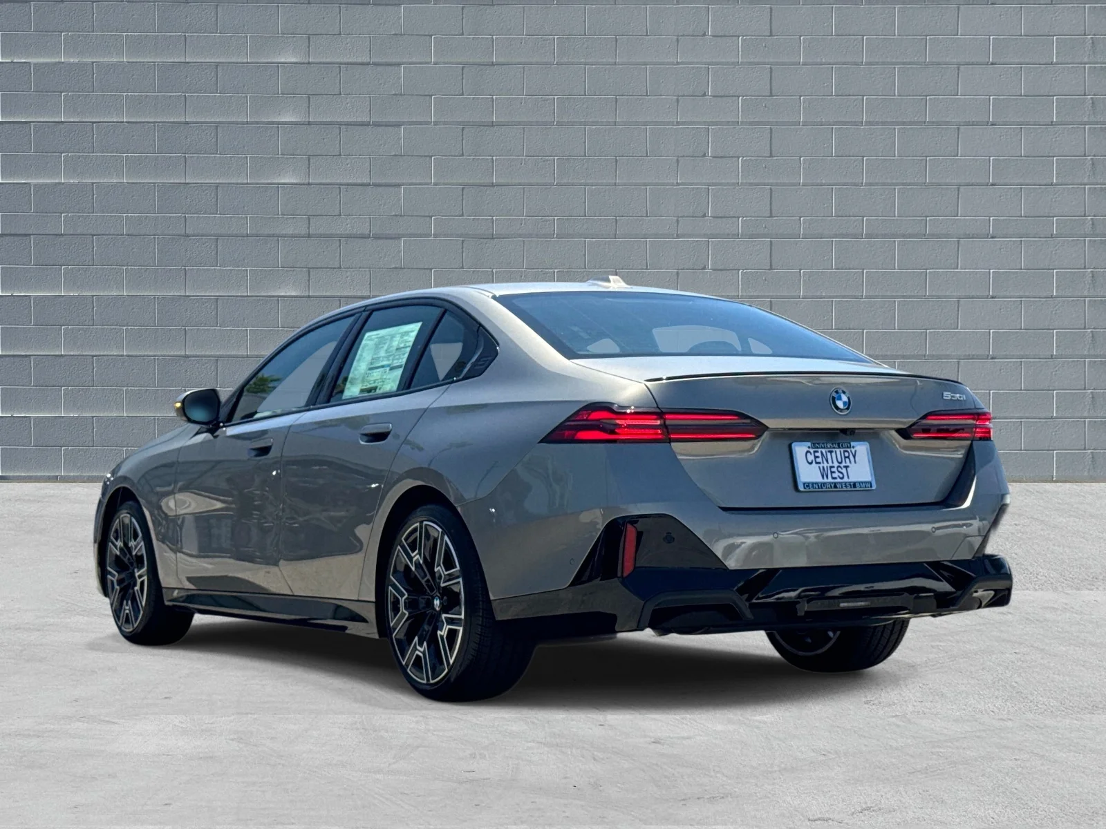 New 2027 Oxide Grey Metallic BMW 530i Sedan image 3
