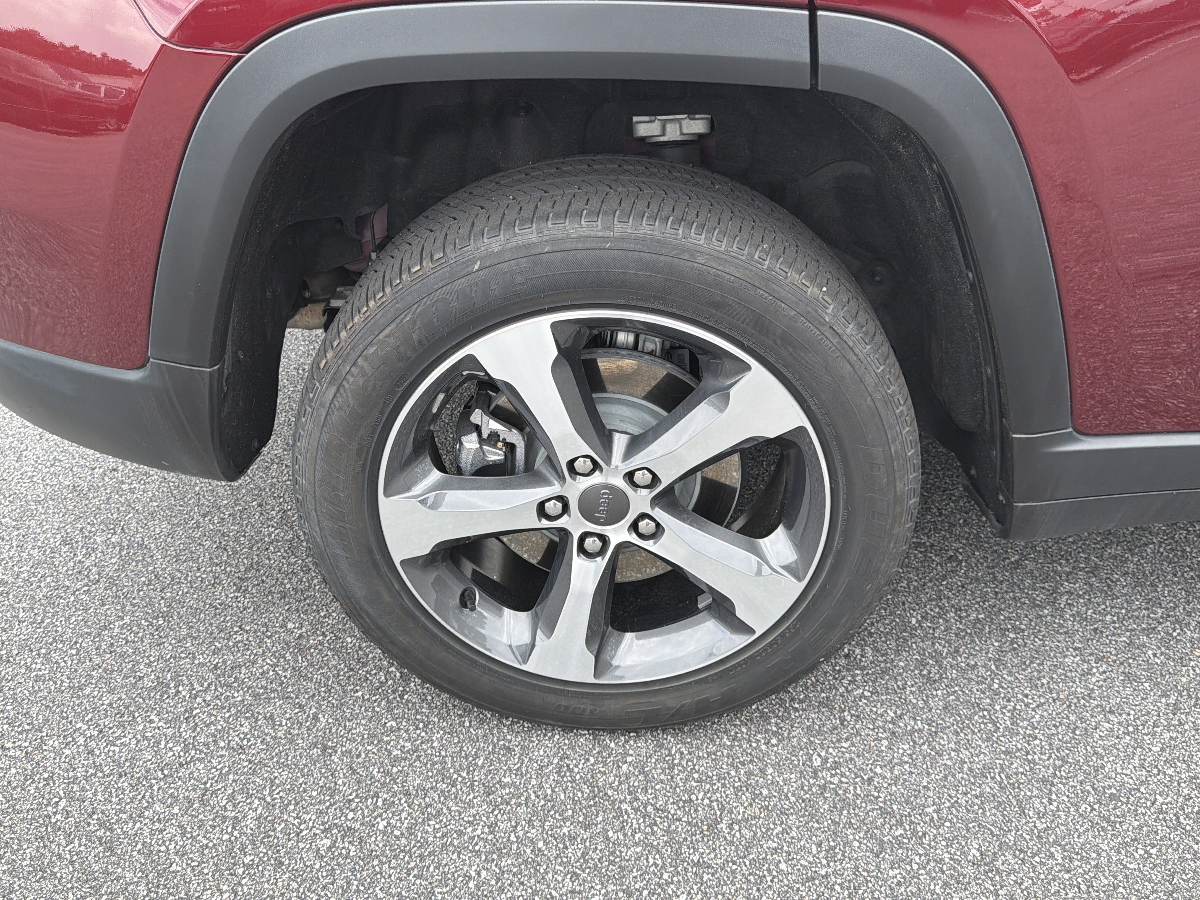 Used 2022 Velvet Red Pearlcoat Jeep 4xe image 22