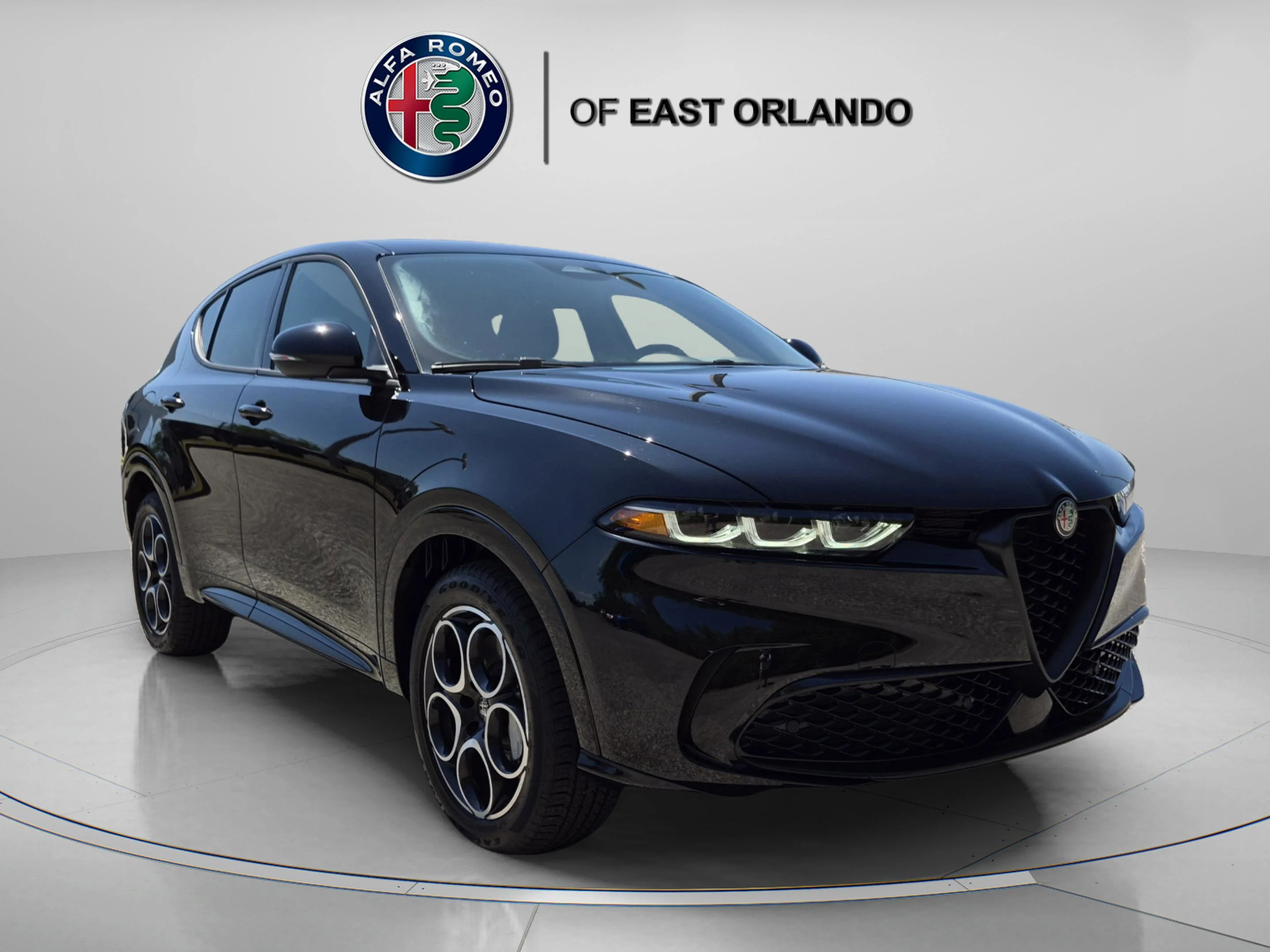 2025 Alfa Romeo Tonale 1.3 Tonale PHEV's photo